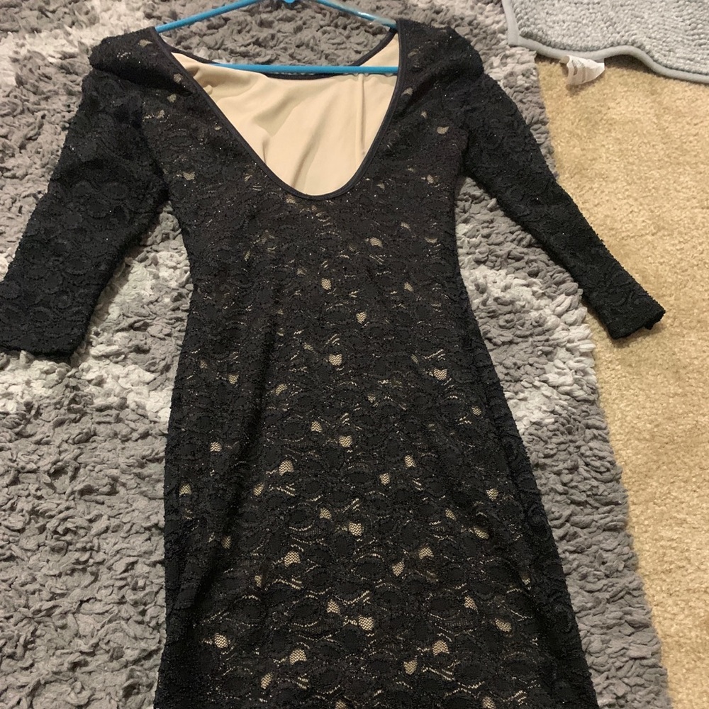 WINSOR BLACK DRESS - Picture 2 of 3
